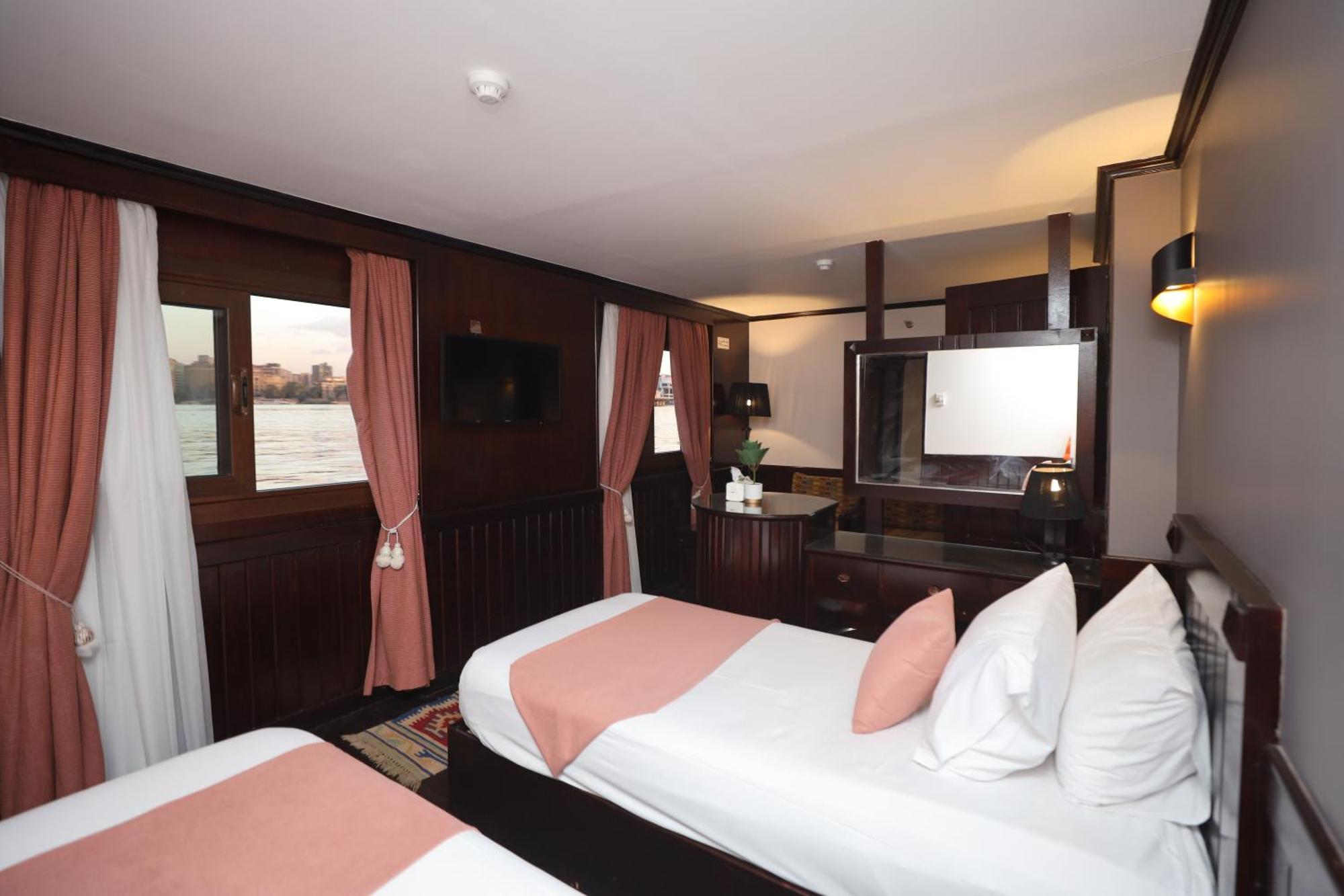 You Nile View Hotel Giza Esterno foto