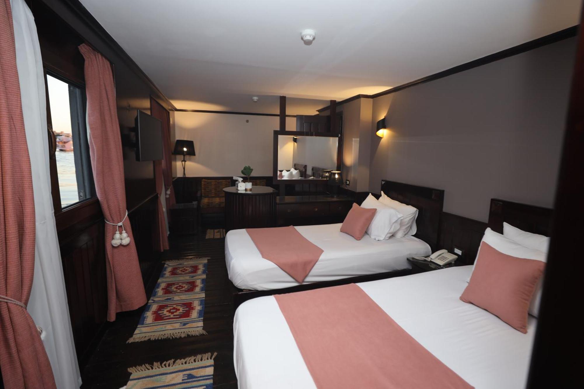 You Nile View Hotel Giza Esterno foto