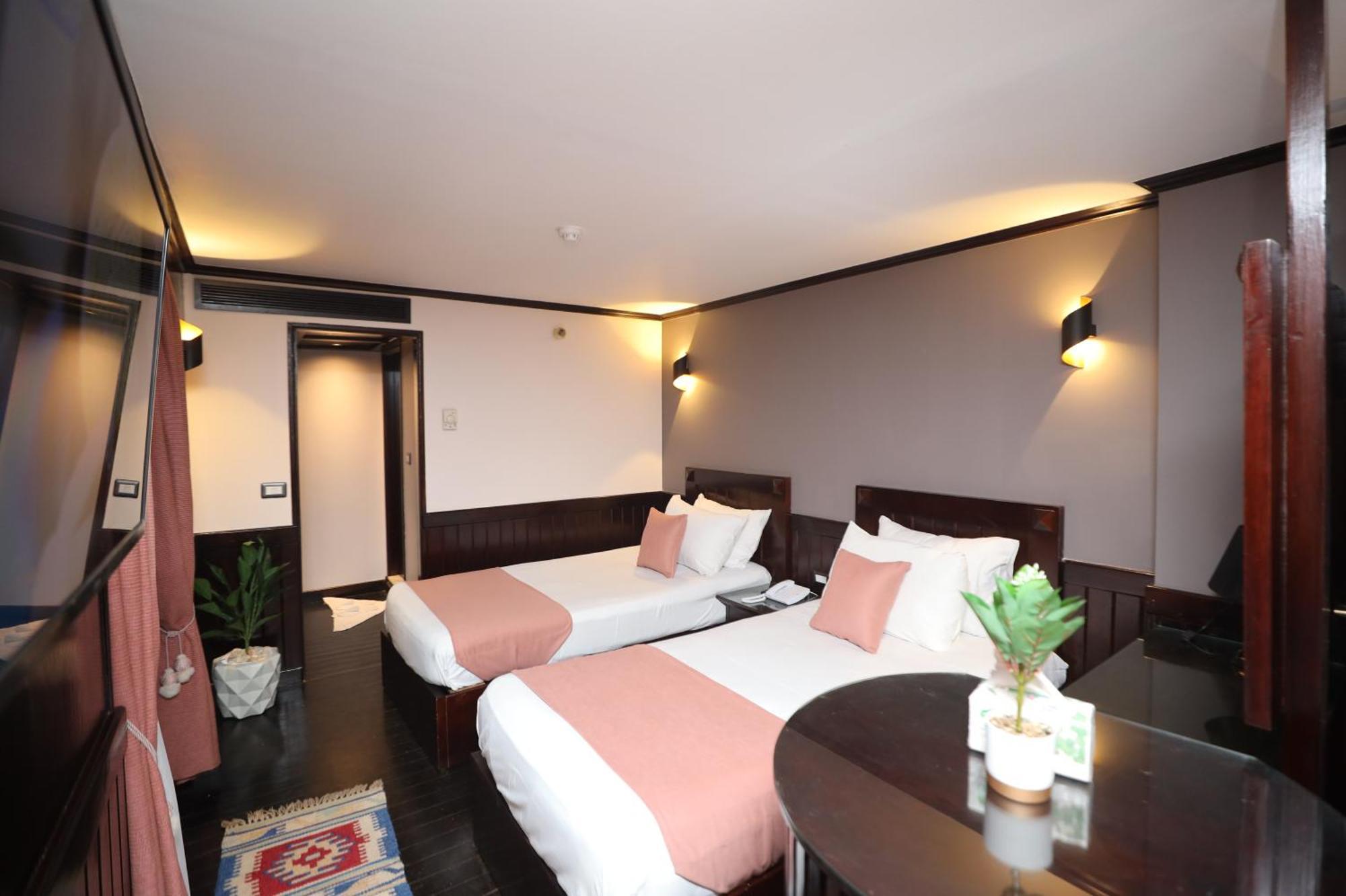 You Nile View Hotel Giza Esterno foto