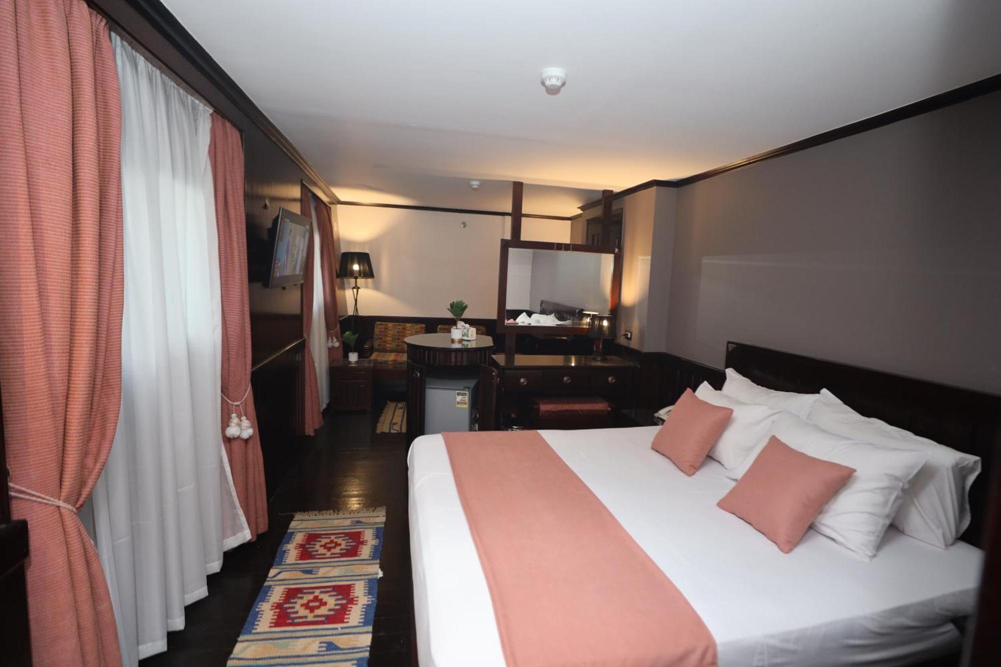 You Nile View Hotel Giza Esterno foto